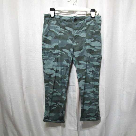 Democracy Women’s Flex-Ellent Camo Crop Pants Size 12 - Picture 1 of 10